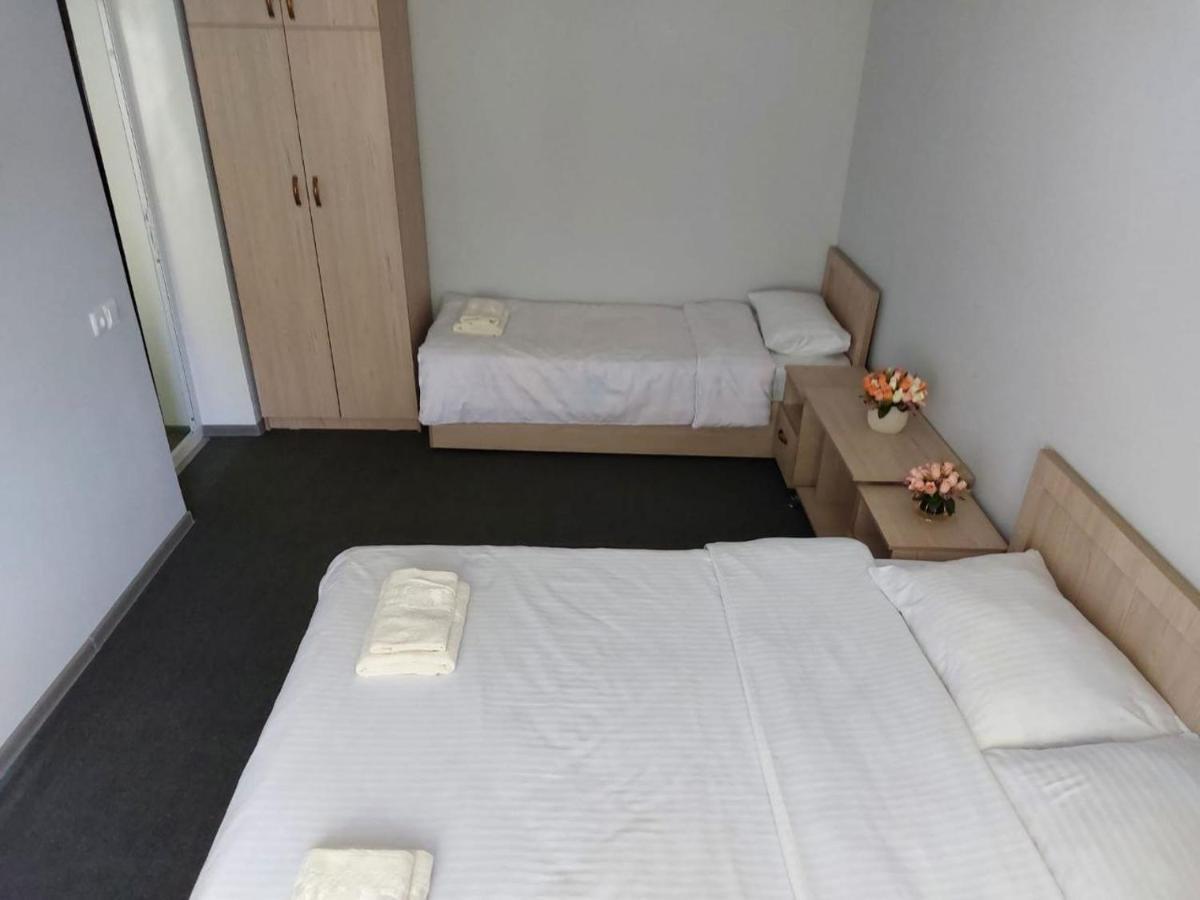 Hotel Aisha Samarkand Esterno foto