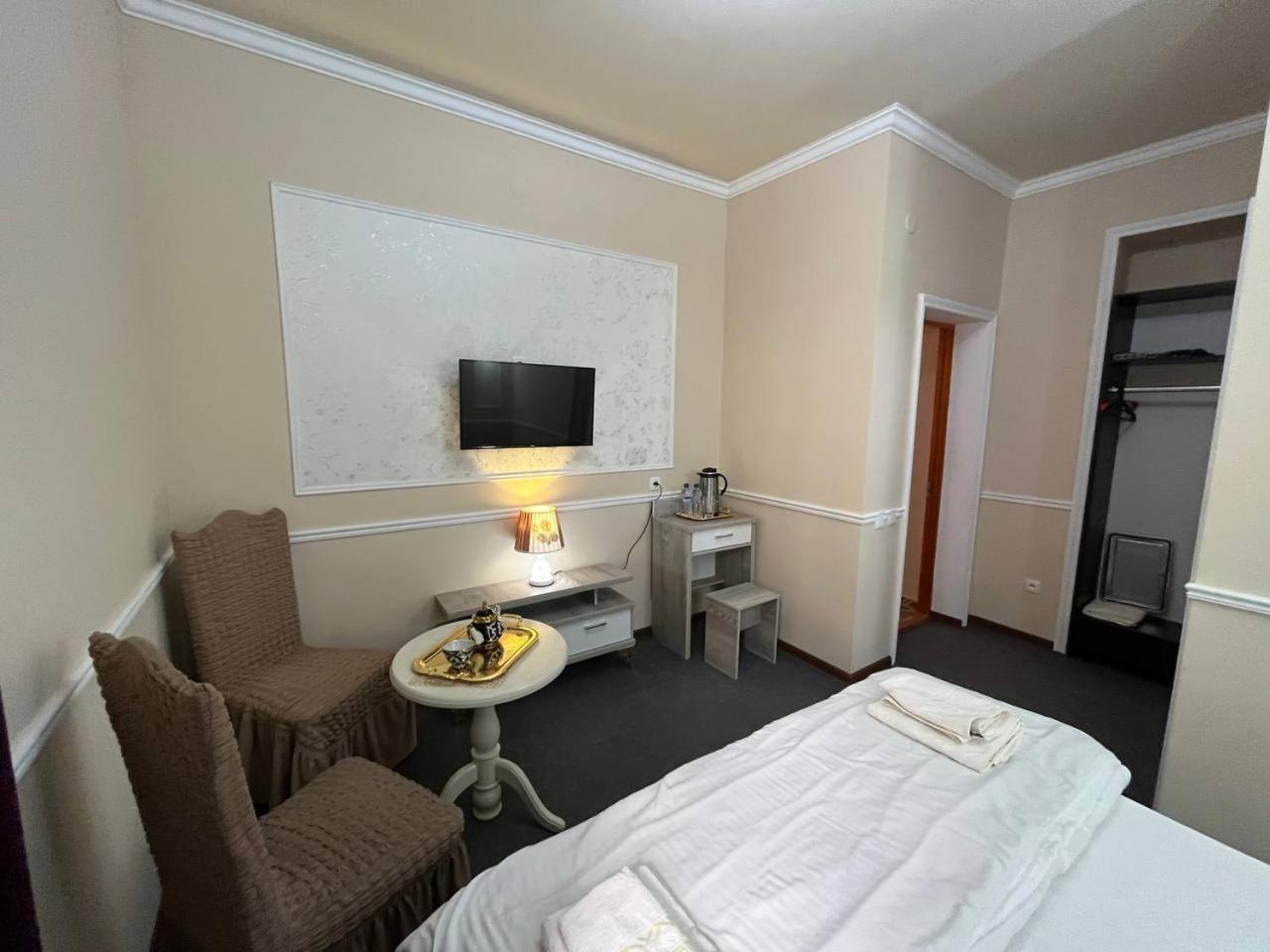 Hotel Aisha Samarkand Esterno foto