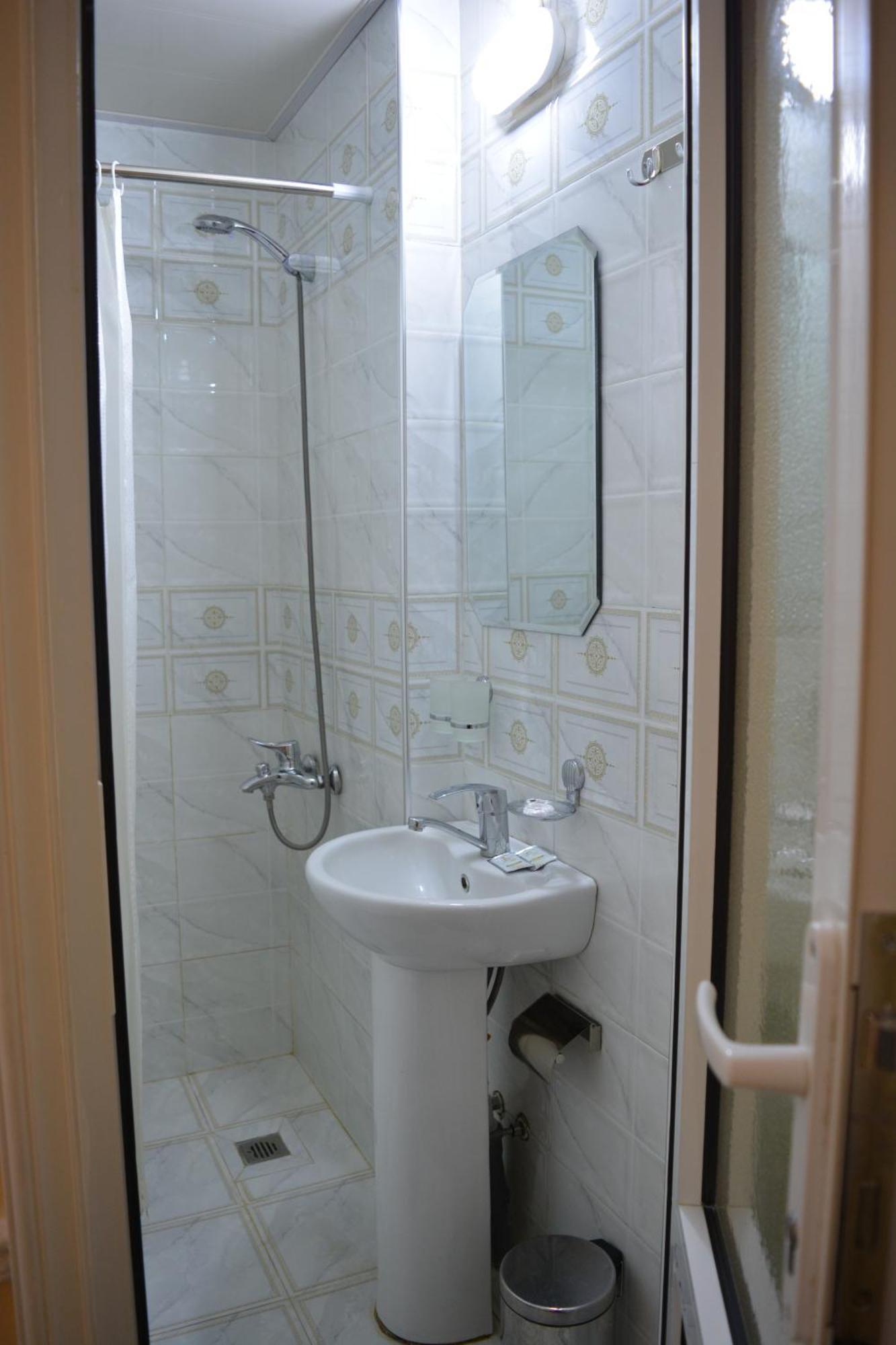 Hotel Aisha Samarkand Esterno foto