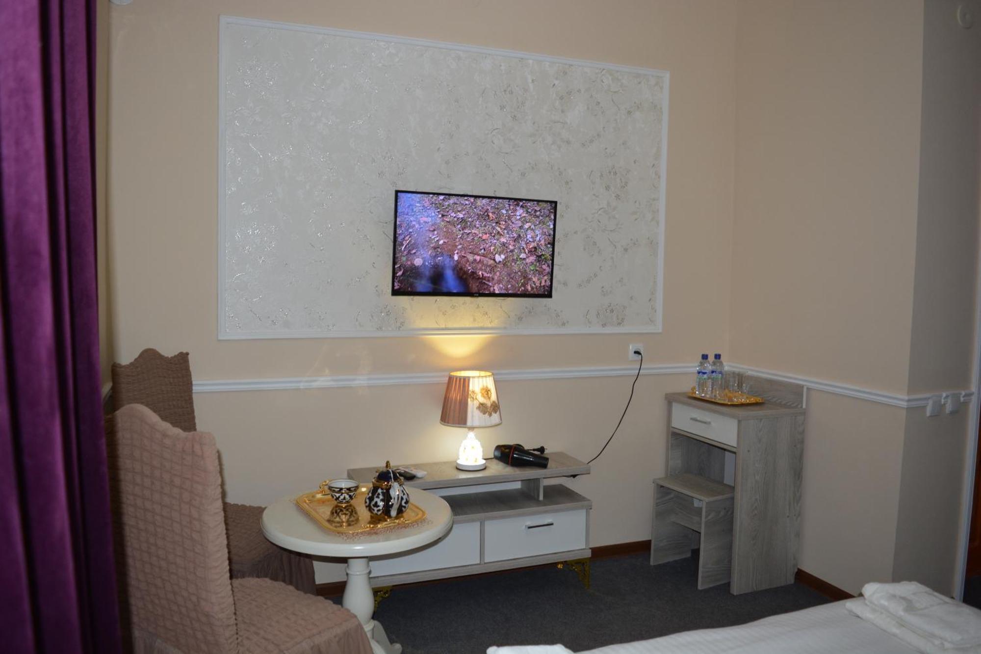 Hotel Aisha Samarkand Esterno foto